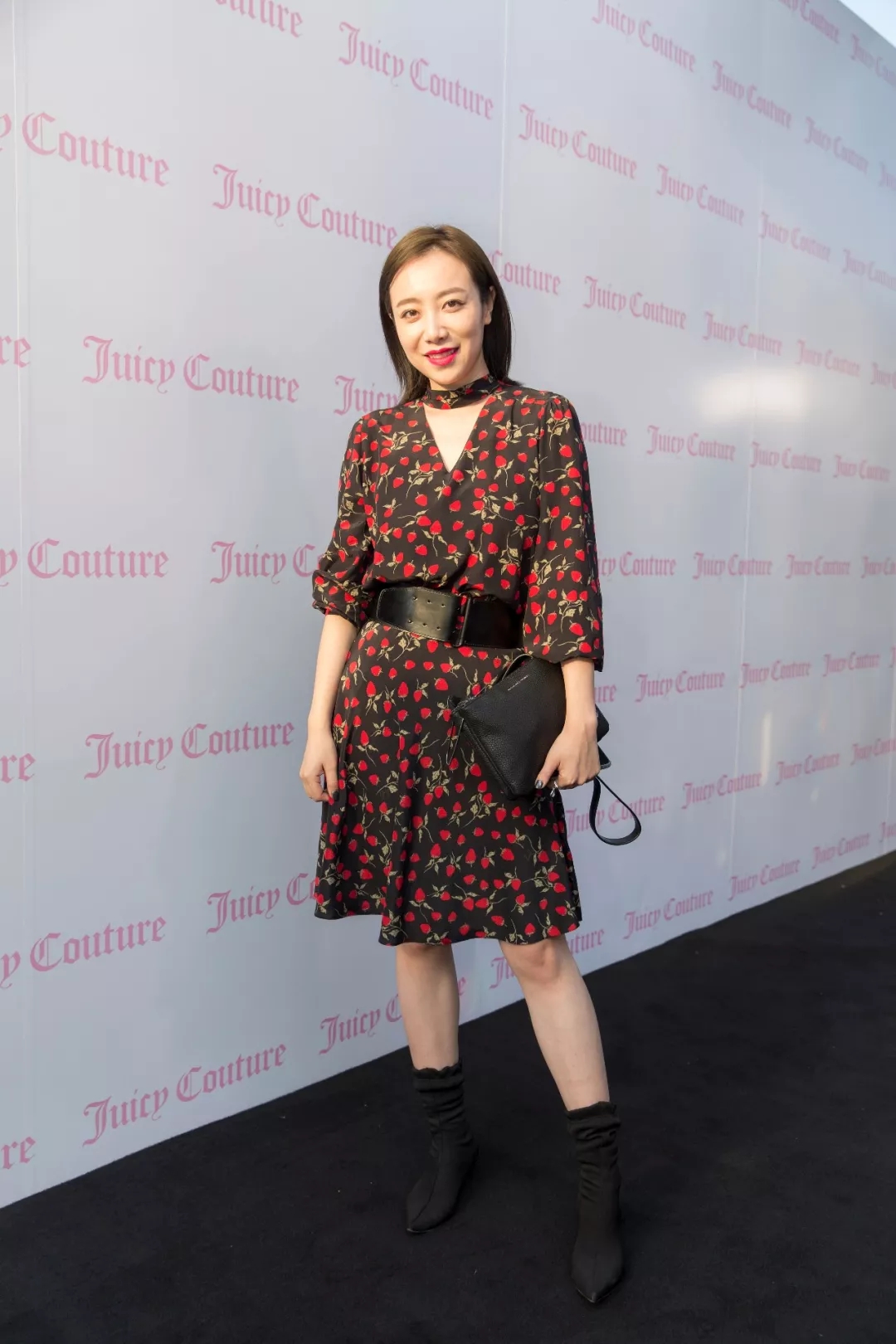 欧洲美熟女乱又伦AA片试看:06-13-25-34-44-46F：35,欧洲美熟女乱伦现象，深度探讨与警示