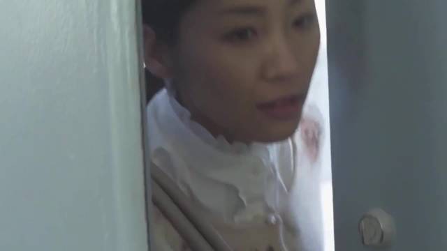 日本大尺度吃奶呻吟视频:12-13-19-25-34-49Z：38,关于日本大尺度视频中的争议话题，对真实与道德底线的思考