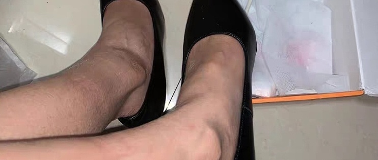 久久精品丝袜高跟鞋:05-17-19-20-21-49U：25,久久精品丝袜高跟鞋，时尚魅力的完美融合