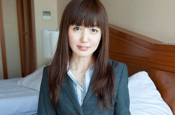 人妻AVAV中文系列久久:02-04-08-18-23-46C：26,关于人妻AVAV中文系列的一些思考