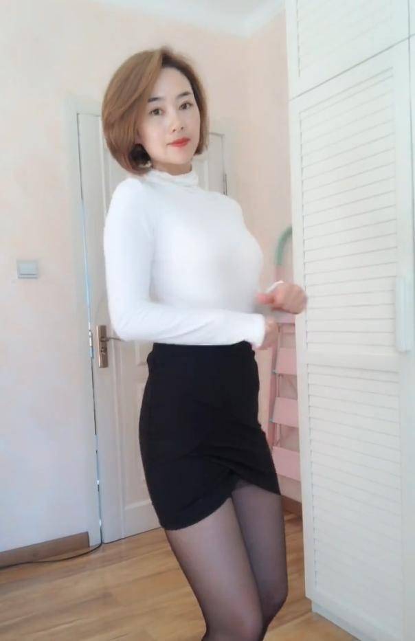 人妻少妇精品久久:02-03-09-19-35-45B：07,人妻少妇精品的魅力时光，探索成熟女性的独特韵味（02-03-09-19-35-45B）与她们的世界