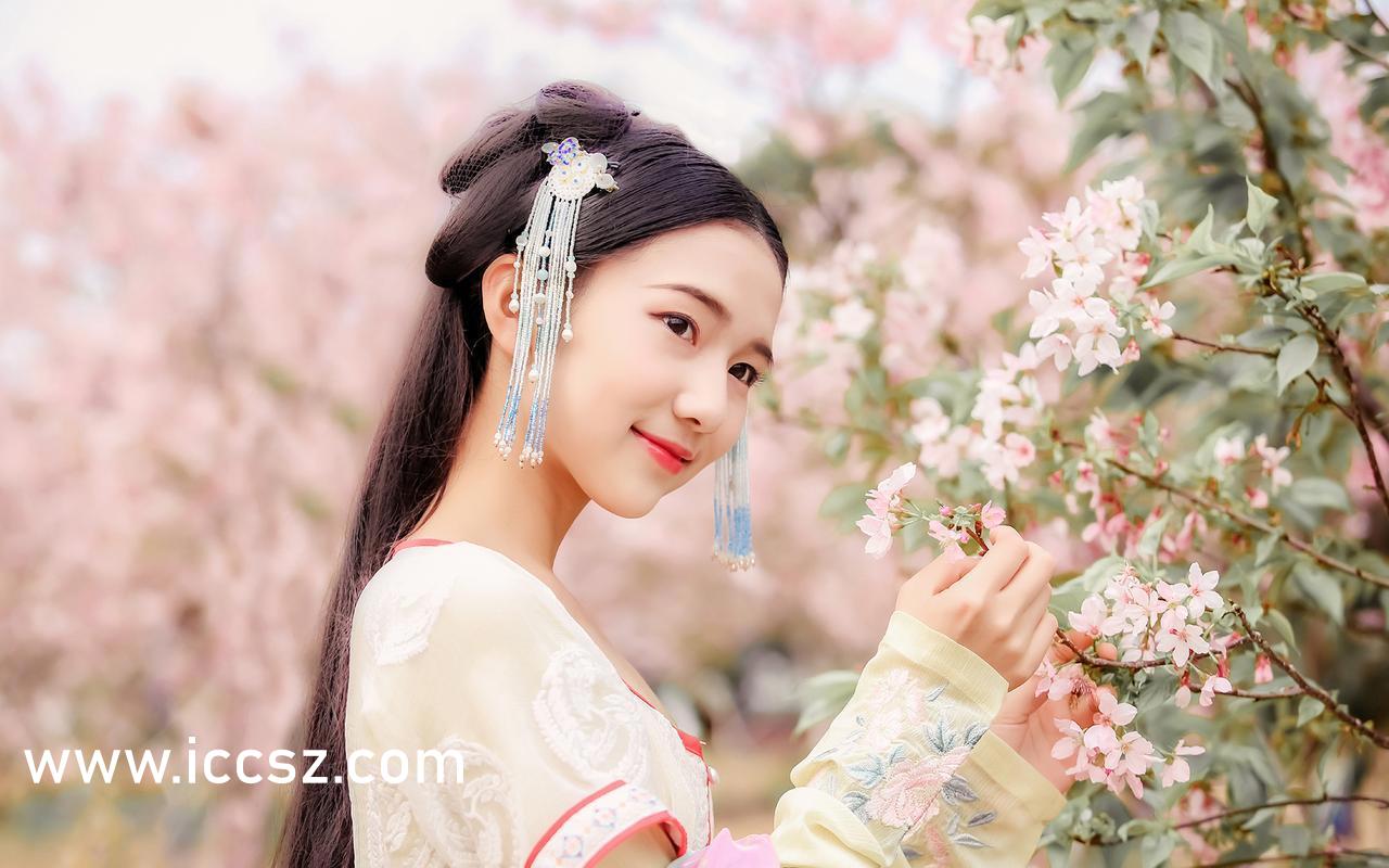 国产成人亚洲综合色影视:08-14-18-29-45-48Q：36,关于国产成人亚洲综合色影视的探索与讨论，08-14-18-29-45-48Q与36的奥秘