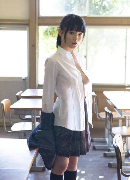 日本三级香港三级人妇99:04-11-12-16-17-32M：04,探索日本与香港成人娱乐产业的深度，一场跨越时空的探讨（关键词，日本三级香港三级人妇等）