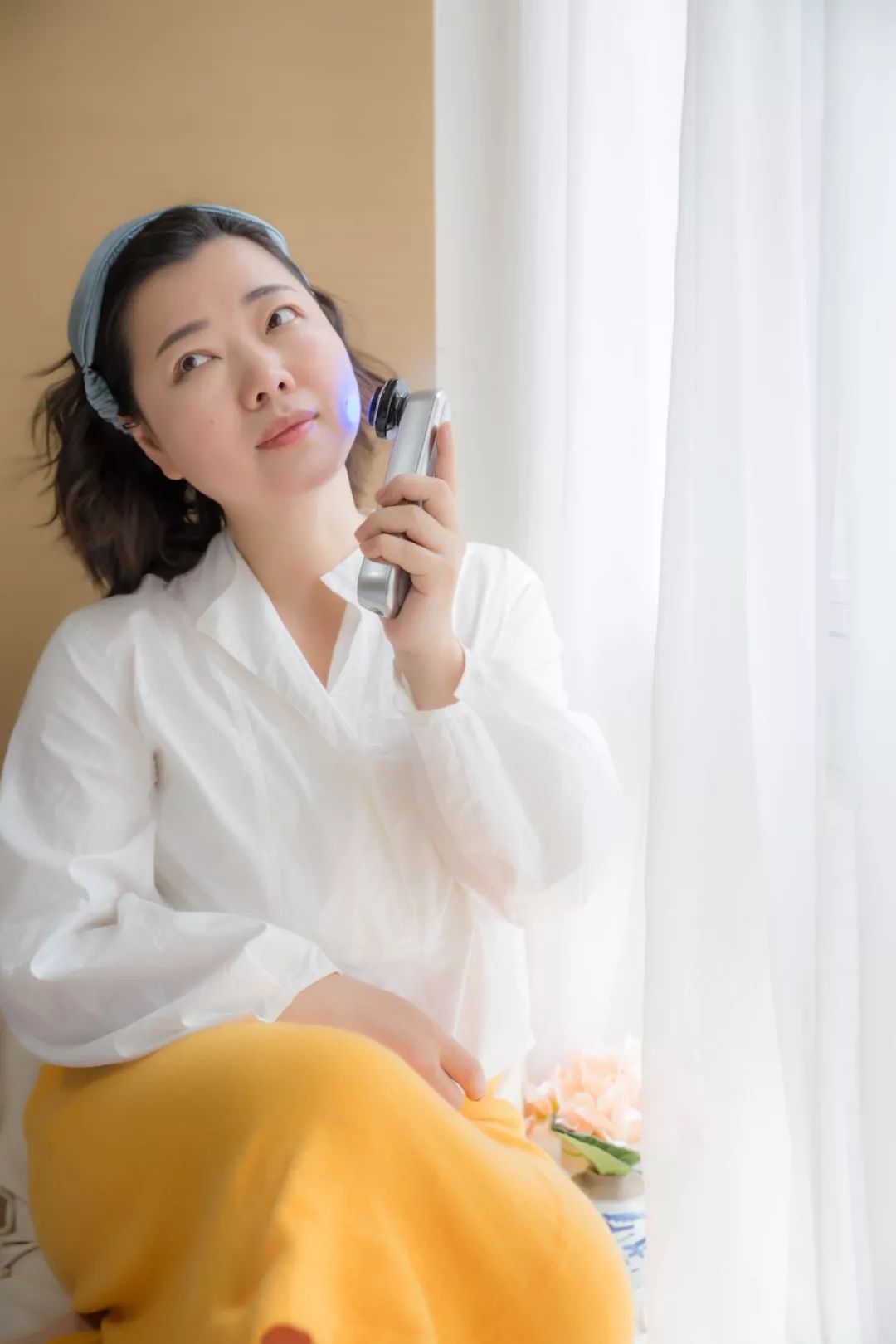 亚洲乱妇老熟女爽到高潮的片:07-21-23-27-30-48V：17,色情内容是不合适的，因为它涉及不恰当的性暗示和不道德的内容，可能会对个人的身心健康造成伤害，也可能会违反法律法规。我们应该遵守社会道德和法律法规，远离色情内容。