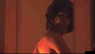 与亲女洗澡时伦了毛片:22-28-30-34-38-46A：02,关于与亲女洗澡时的不当行为及其影响——深度反思