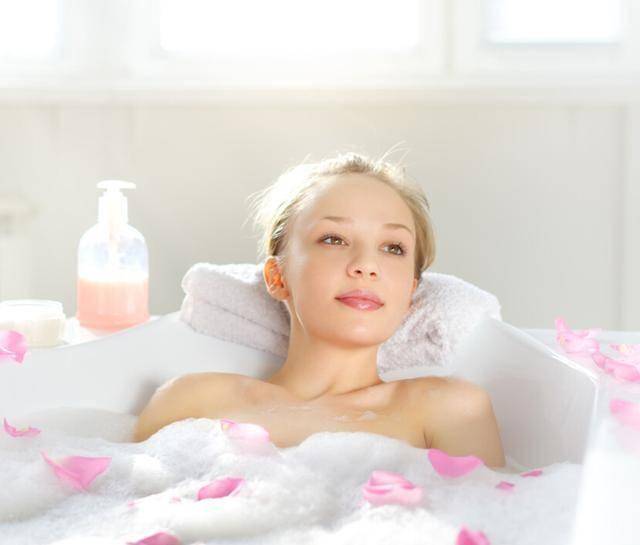 九月婷婷人人澡人人添人人爽:01-03-30-33-35-40K：39,九月婷婷，人人澡的愉悦体验与独特魅力