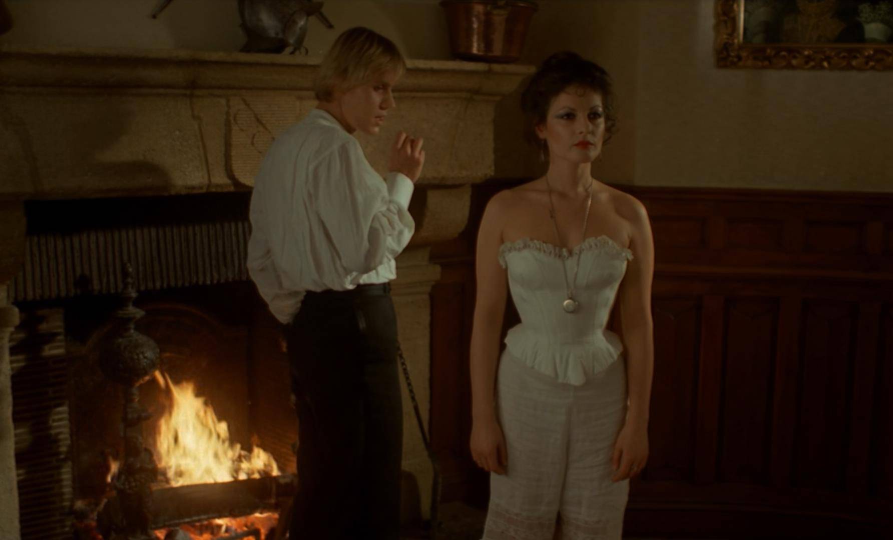 欧洲成人午夜精品无码区久久:24-30-34-38-41-43K：48,欧洲成人娱乐产业中的午夜精品无码区，深度解析与探索