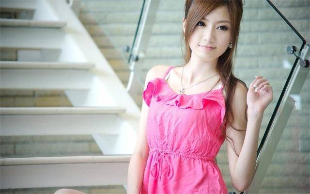 97久久精品人人槡人妻人人玩:01-05-08-11-20-27E：21,探索网络文化，从精品内容到共享平台的演变