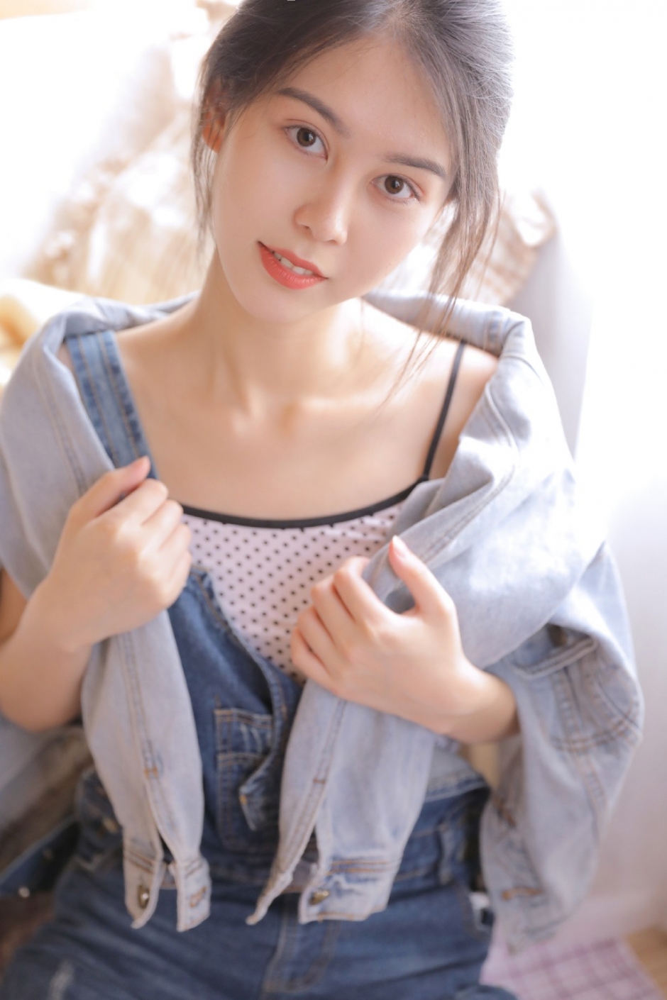 亚洲综合色婷婷在线观看:02-05-19-32-42-44R：17,亚洲综合色婷婷的独特魅力，在线观看的魅力与探索