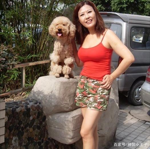 无码丰满熟妇一区二区:18-20-22-30-41-49T：42,关于无码丰满熟妇一区二区的深度探讨，从18到49，探寻成熟女性的魅力与价值（42）