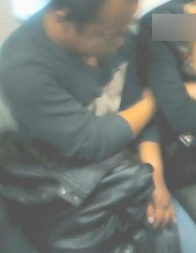 女人高潮抽搐喷液30分钟视频:13-14-18-19-22-49E：28,关于女性高潮抽搐喷液的视频，探索真实与虚构的边界