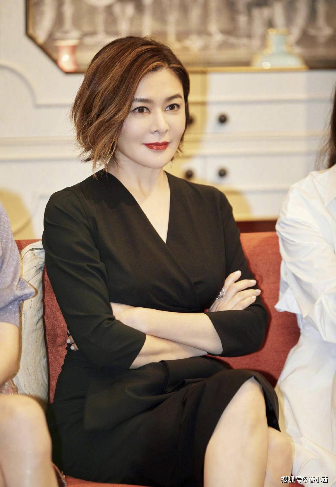 国产老熟女狂叫对白:09-32-36-40-42-47L:30,国产老熟女狂叫对白,深度探索与自我表达的时代