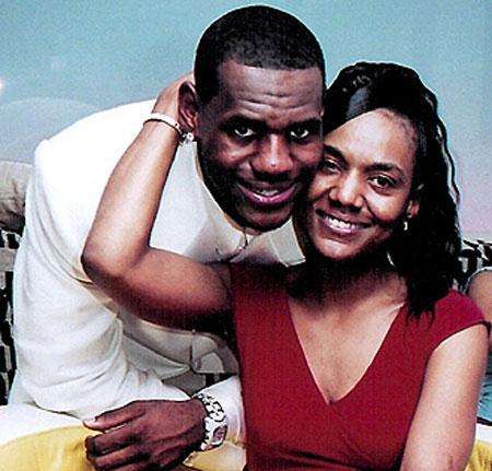 欧美黑人又大又粗XXXXX:03-11-42-43-45-47U:25,欧美黑人文化中的身体语言,探索身体形态与认同的多元性