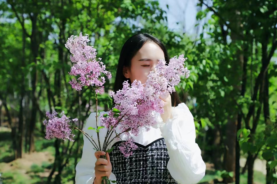 五月丁香色综合久久4438:15-23-24-32-34-40R：35,五月丁香色综合探索之旅，久久之旅的深刻体验（关键词解析 4438: 15-23-24-32-34-40 R，35）