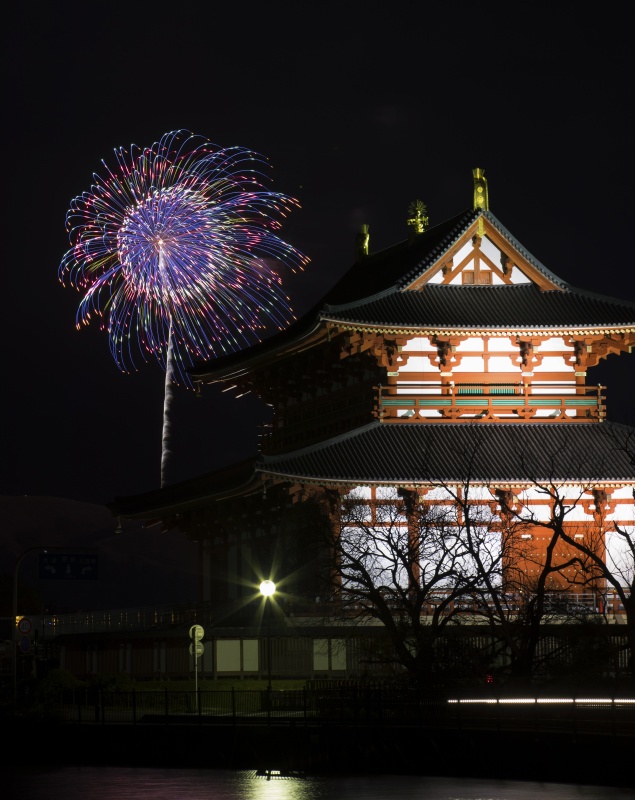 伊人久久大香线蕉AV色:04-10-12-26-30-37A:18,探索伊人久久大香线蕉文化,色彩与艺术的交融(04-10-12-26-30-37A)