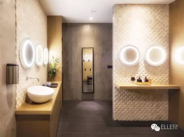 免费国产a国产片高清女厕所:05-07-16-30-38-45H:19,免费国产高清女厕所,探索私密空间的艺术与真实