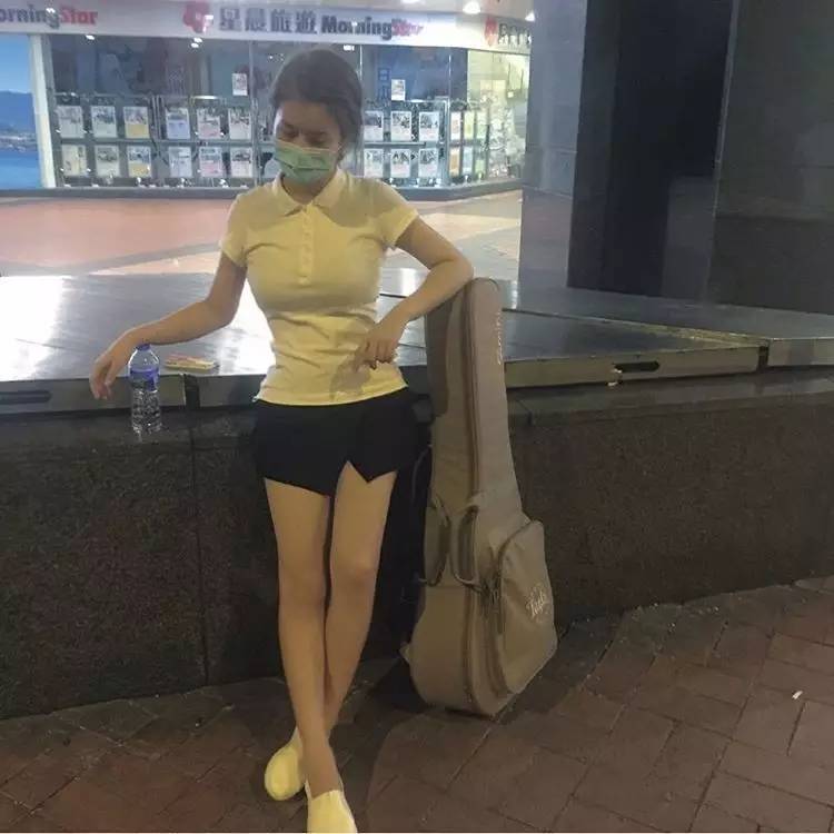 少妇太爽了在线观看:10-15-19-25-36-49Z：07,少妇生活的多彩魅力，在线观看的现代视角