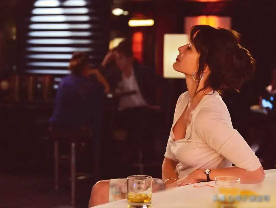 欧美巨大性爽欧美精品:21-22-25-43-44-47D:35,欧美巨大性爽欧美精品,探索成人娱乐产业的魅力与影响