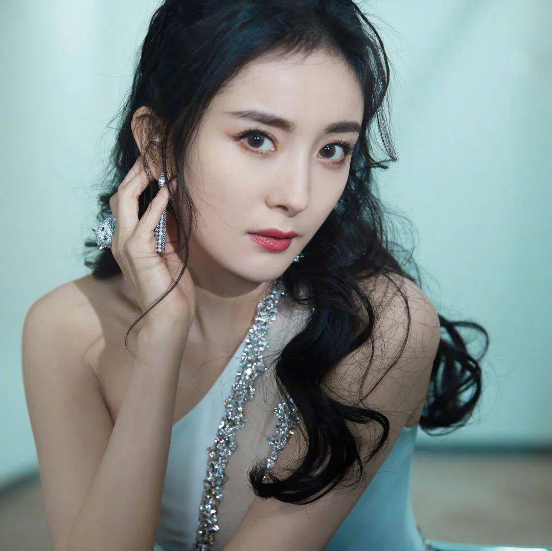 日韩人妻无码精品—专区:05-10-12-20-34-45S：17,关于日韩人妻无码精品专区的一些探讨