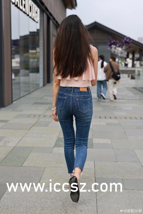 人妻AV综合天堂一区:04-06-11-13-23-26Z：15,探索人妻AV综合天堂一区，深度解析与独特体验