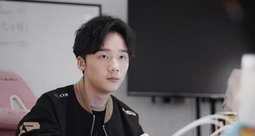 免费人成在线观看成人片:03-06-12-20-21-44S:16,免费在线观看成人影片,探索与反思