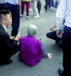 国产重口老太和小伙乱:04-10-12-26-30-37A：18,国产重口老太和小伙的禁忌情感故事