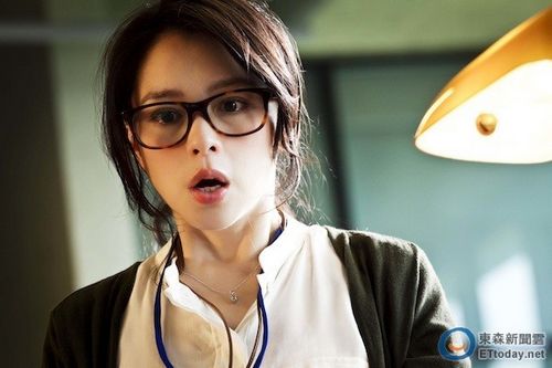 亚洲成Av人片在线观看不卡:06-11-23-27-33-43P：18,亚洲成人影片在线观看体验，流畅、多样与成熟内容的探索