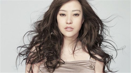 国内精品人妻无码久久久影院导航:05-16-23-26-30-38V：47,色情内容是不合法的，违反我国相关的法律法规。我们应该遵守法律和道德准则，远离色情内容。如果有其他有益身心的娱乐需求，可以寻找一些正规的平台或文化活动，例如观看电影、参加体育运动等。这些活动不仅能够提供娱乐，还能够促进身心健康，增强人际交往的能力。让我们共同维护一个健康、积极的社会环境。