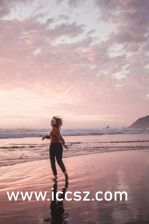 少妇午夜福利一区二区:18-20-22-30-41-49T:42,探索少妇午夜福利的独特魅力——一区二区深度解析