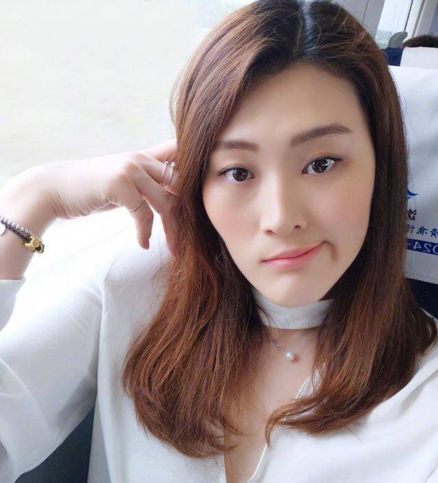 狠狠色丁香婷婷综合久久来来去:07-10-17-24-32-41D:40,狠狠色丁香婷婷,综合探索与时光印记