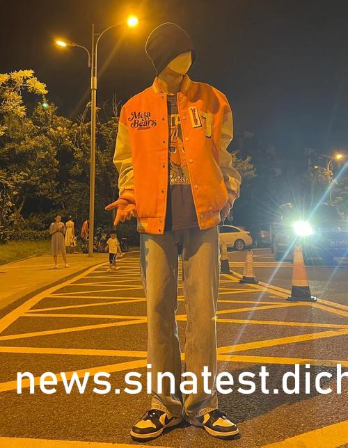 性色AV闺蜜一区二区三区:05-08-18-21-28-42F：47,探索性色世界，闺蜜一区、二区、三区的独特魅力（关键词解析）