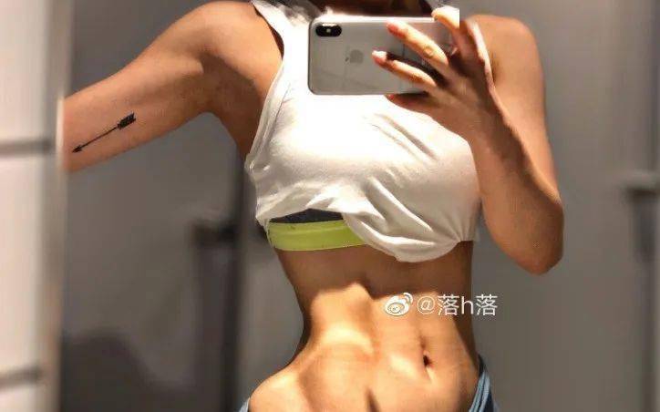 国产成人精品综合久久久久性色:06-09-35-37-42-48P：46,色情内容是不合法的，违反我国相关的法律法规。我们应该遵守法律和道德准则，远离色情内容。如果有其他有益身心的娱乐需求，可以寻找一些正规的平台或文化活动，例如观看电影、参加体育运动等。这些活动不仅能够提供娱乐，还能够促进身心健康，增强社交能力。让我们共同努力，为自己和他人创造一个积极、健康、和谐的社会环境。