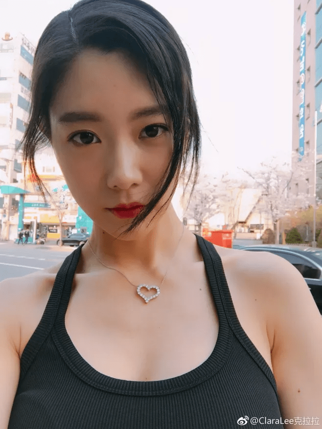 YY亚洲人成电影网站色:05-12-18-23-28-32F:06,关于YY亚洲人成电影网站的新探索,一场视觉盛宴的解读(色,05-12-18-23-28-32F)与深度体验