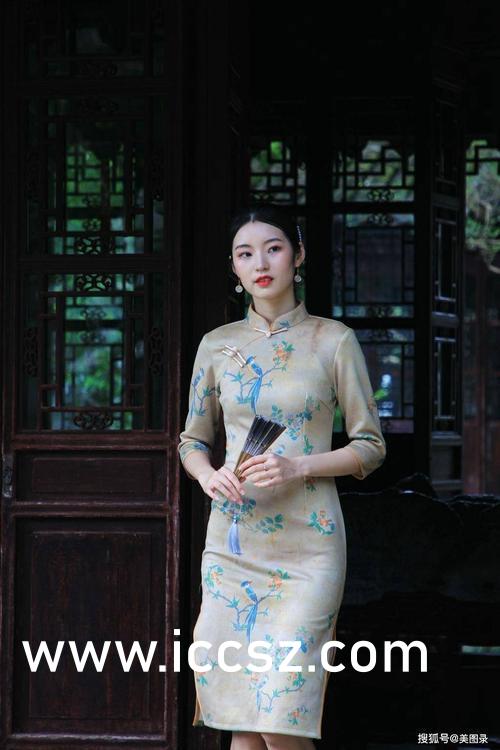 国产精品白丝AV嫩草影院:01-10-12-15-22-46N：21,国产精品影视探索，白丝AV嫩草影院的时间印记（01-10至22-46N，深度解析）