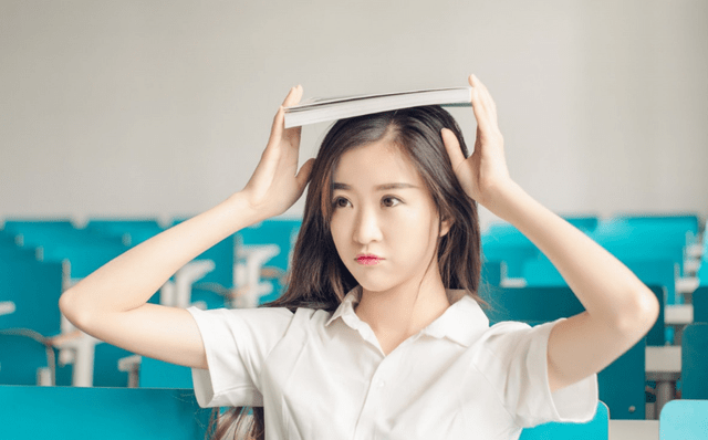 少妇与子乱毛片:06-23-25-28-37-45Q：10,少妇与子，家庭伦理与现代社会的交织