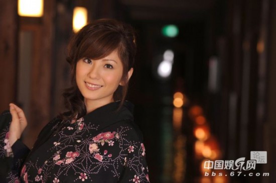 AV无码免费岛国动作片不卡:10-17-18-19-38-41V：22,探索岛国动作片的魅力，AV无码免费观看体验