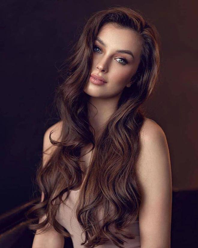 欧美精品第1页www:02-08-31-36-40-47A:17,欧美精品探索之旅,第1页的无限魅力与独特风采(关键词,www:02-08-31-36-40-47A,17)