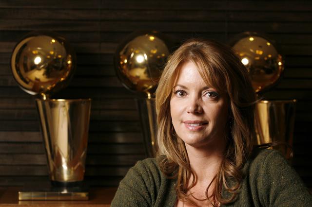 少妇仑乱A毛片无码:15-19-32-37-42-44B：16,关于网络色情内容的警示与反思——以少妇仑乱A毛片无码为例