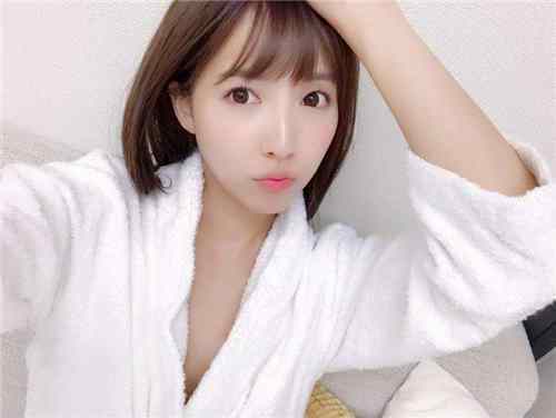 亚洲精品无码成人:20-32-37-38-44-49P：10,关于亚洲精品无码成人内容的探讨，从多个角度审视成人娱乐产业的新趋势