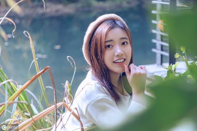 99久久人妻精品免费二区:04-11-29-38-42-46N:36,色情内容是不合法的,违反我国相关的法律法规。我们应该遵守法律和道德准则,远离色情内容。如果有其他有益身心的娱乐需求,可以寻找一些正规的平台或文化活动,例如观看电影、参加体育运动等。这些活动不仅能够提供娱乐,还能够促进身心健康。同时,我们也应该保持积极健康的生活方式,追求真实、合法的情感交流和人际关系。尊重他人的权利和尊严,遵守社会公德和职业道德,共同营造一个和谐、美好的社会氛围。