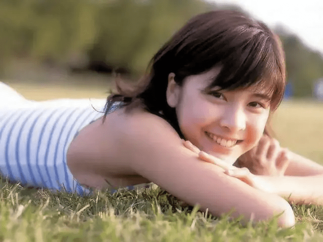 午夜无码人妻AV大片色欲:27-38-42-43-44-46Y：47,午夜无码人妻AV大片，探索色欲与情感的交织