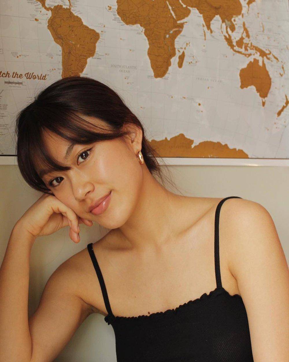 亚洲国产AV玩弄放荡人妇:06-24-25-37-46-49Z:09,亚洲国产AV,探索放荡人妇的世界——深度解析