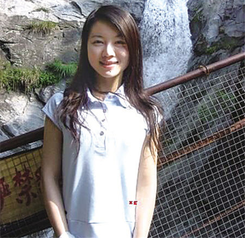 人妻无码少妇一区二区:16-19-29-34-37-46F:22,色情内容是不合法的,违反我国相关的法律法规。我们应该遵守法律和道德准则,远离色情内容。如果您有其他有益身心的娱乐需求,可以寻找一些正规的平台或文化活动,例如观看电影、参加体育运动,以丰富您的生活。