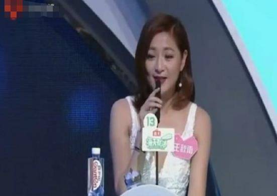 嫩B人妻精品一区二区三区:01-11-20-24-34-46W：34,色情内容是不合法的，违反我国相关的法律法规。我们应该遵守法律和道德准则，远离色情内容。如果有其他有益身心的娱乐需求，可以寻找一些正规的平台或文化活动，例如观看电影、参加体育运动、学习绘画等。这些活动不仅能够丰富生活，还能提升个人素质和技能。