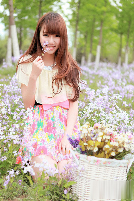 久久婷婷色五月综合图区:03-09-12-22-46-49T：35,久久婷婷色五月综合图区，探索与赏析（03-09-12-22-46-49时区与35度细节的魅力）