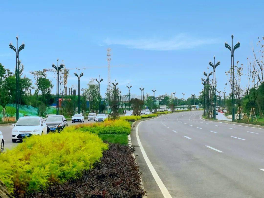 欧美又大又粗午夜剧场免费:05-12-23-25-30-31V:39,欧美大型午夜剧场,免费观赏,探索未知世界的时间节点