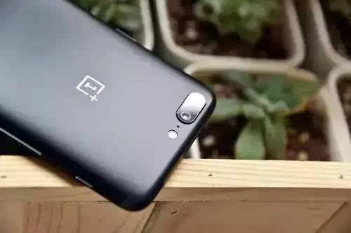 亚洲欧美日韩国产手机在线:04-12-29-33-39-45K：08,亚洲欧美日韩国产手机在线，全球智能手机市场的多元融合与发展趋势分析