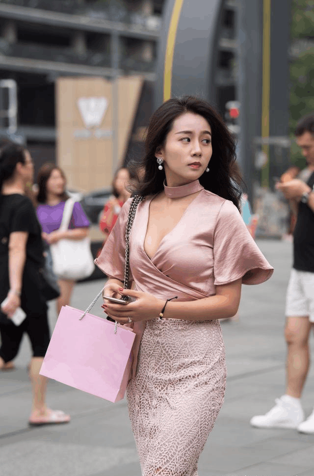 熟女少妇丰满一区二区:02-13-17-28-29-46N：45,熟女少妇丰满一区二区，探索成熟魅力的无限可能