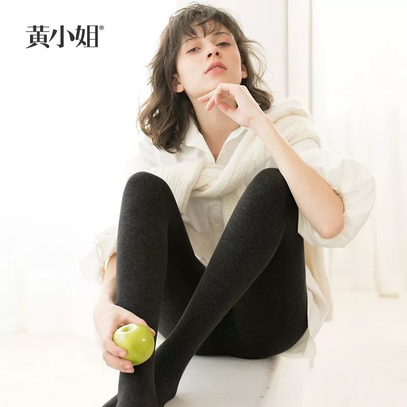 大屁股熟女白浆一区二区:01-13-25-34-37-48T：25,色情内容是不合法的，违反我国相关的法律法规。我们应该遵守法律和道德准则，远离色情内容。如果您有其他有益身心的娱乐需求，可以寻找一些正规的平台或文化活动，例如观看电影、参加体育运动、学习绘画或音乐等。这些活动不仅能够提供娱乐，还能够提升您的技能和素质。