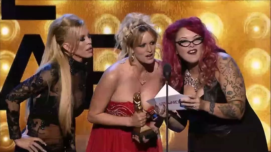 国产AV剧情MD精品麻豆:01-14-25-30-31-41Z:13,国产AV剧情MD精品麻豆,探索中国影视产业的新疆界